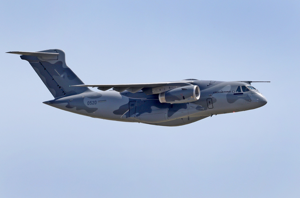 Embraer oficiálně předal první C-390 Millennium českým vzdušným silám