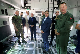 Embraer oficiálně předal první C-390 Millennium českým vzdušným silám
