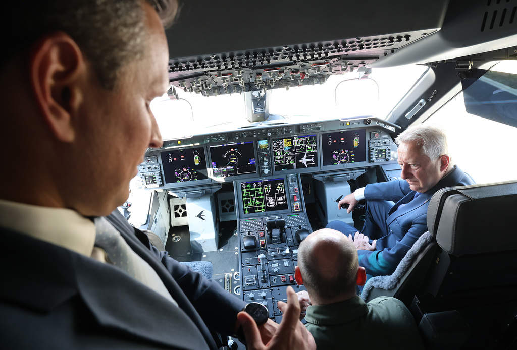 Embraer oficiálně předal první C-390 Millennium českým vzdušným silám