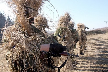 Training on how to employ camouflage