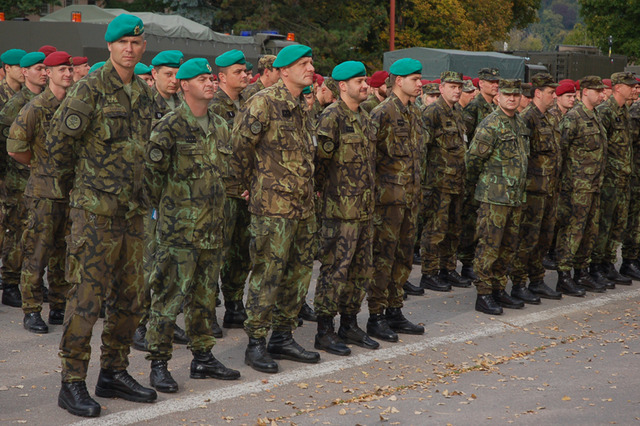 Nástup příslušníků praporního úkolového uskupení se uskutečnil v posádce Bučovice v pátek 10. října 2014 