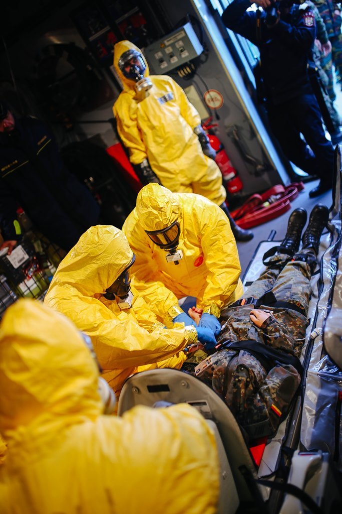  Pacient je transportován v takzvaném biovaku