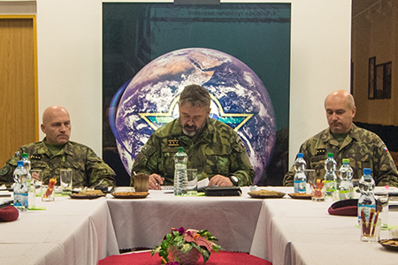 Generál Opata a plukovník Procházka u 4. brigády diskutovali i o nasazení do misí