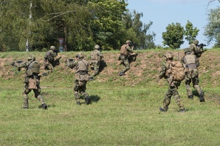  Ukázka ze cvičení předsunutých leteckých návodčích JTAC na cvičení Ample Strike 2019
