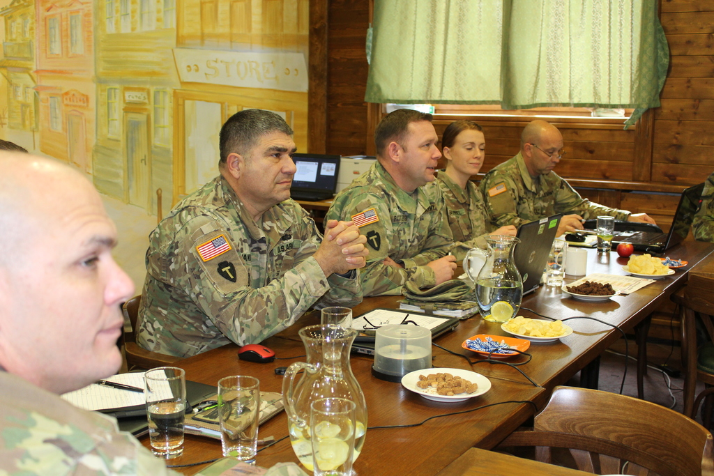 Z kurzu MDMP (Military Decision Making Process - rozhodovací proces v armádě) v posádce Bechyně.