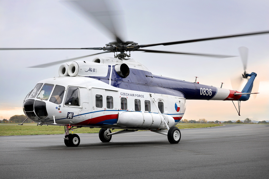Ve Kbelích se uzavřela éra legendárních vrtulníků Mi-8