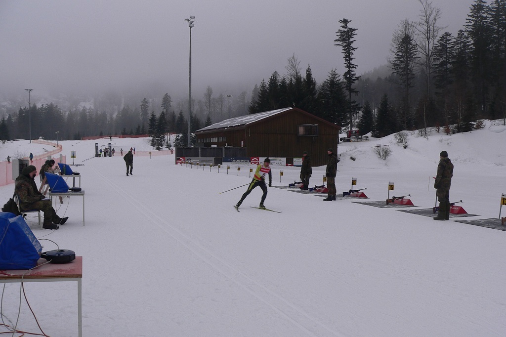  Biatlon probíhal na tratích v Hohenzollern Skistadion