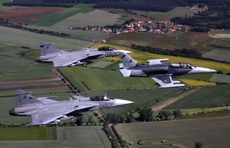 Čáslavská základna hostí leteckou techniku na mezinárodním cvičení Sky Avanger 2018