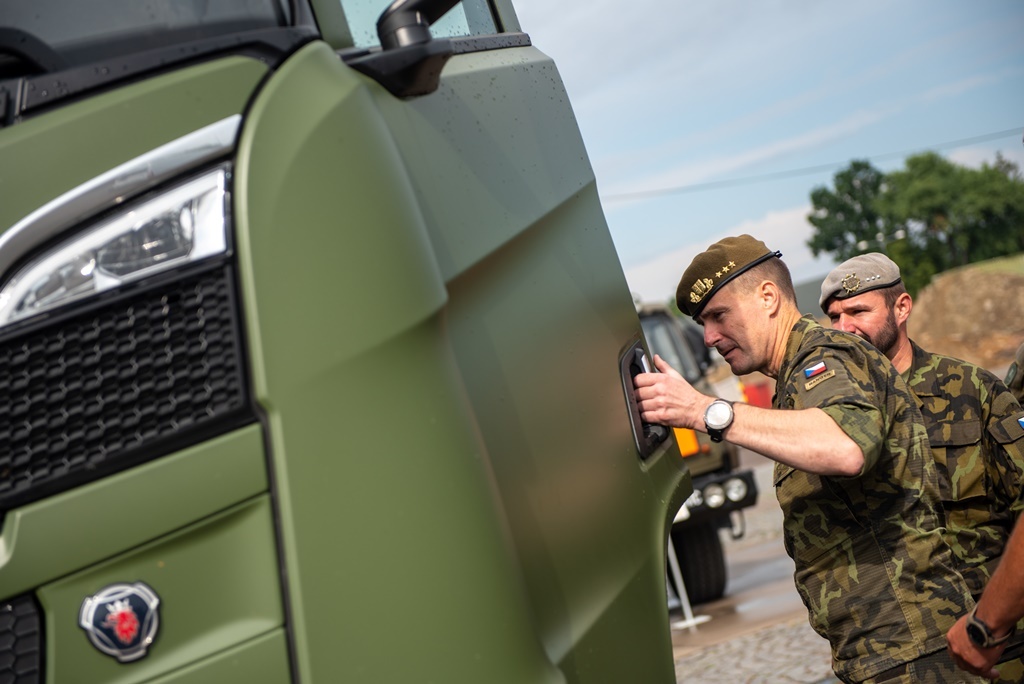  NGŠ se zajímal o využití nových tahačů Scania 