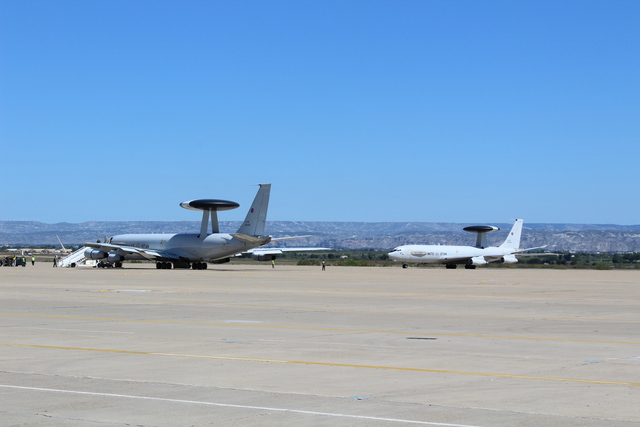  Do misí se zapojily také alianční letouny včasného varování a řízení AWACS