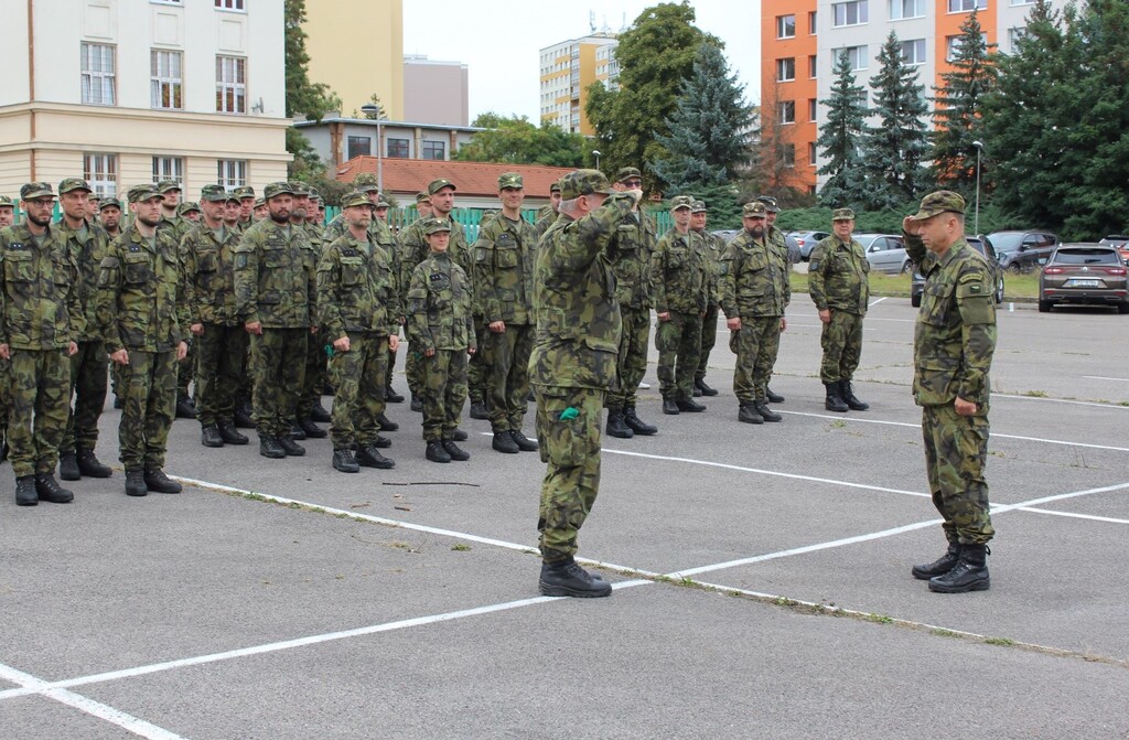 Nástup k vyhodnocení cvičení AZ Hradba