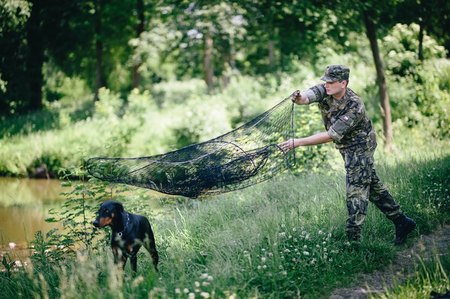 Odchyt zvěře je také součástí práce veterinářů