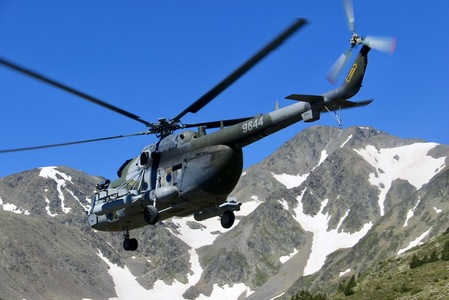 Čeští piloti se zdokonalovali v Pyrenejích 