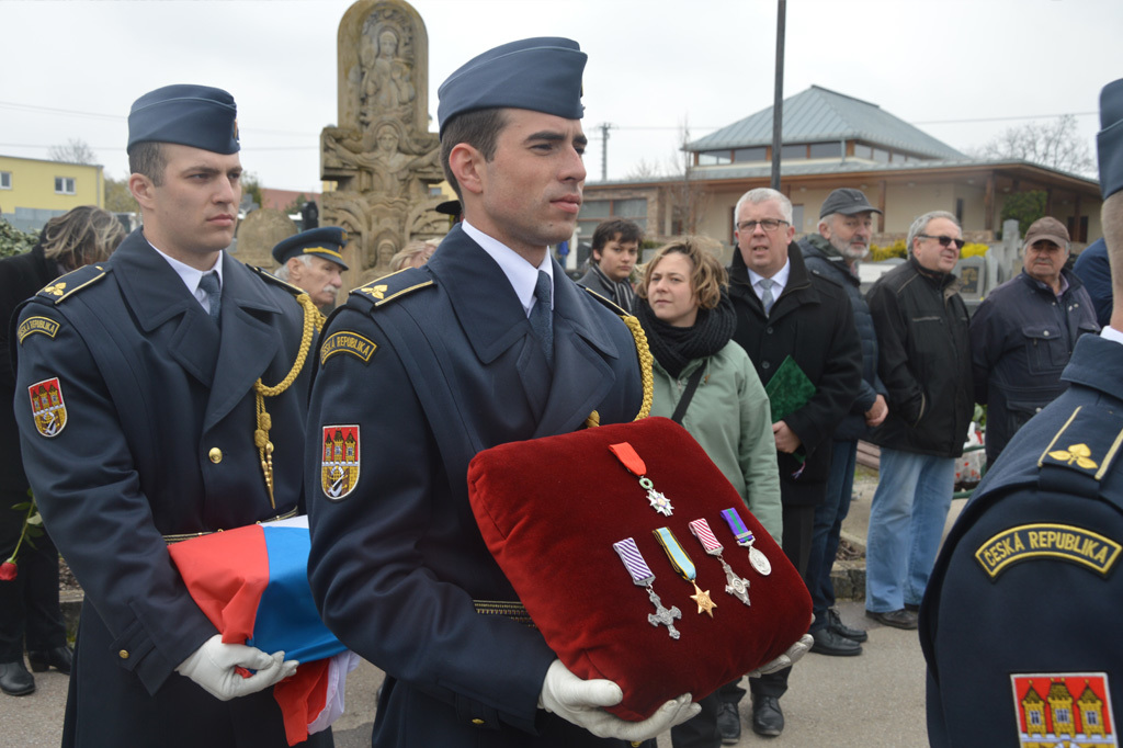  Vyznamenání pana generála