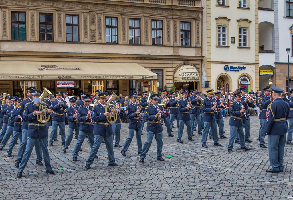 Vojenská hudba Olomouc během showprogramu
