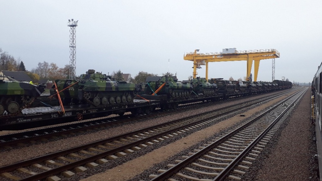  Na polsko-litevských hranicích se oba české transporty opět setkaly