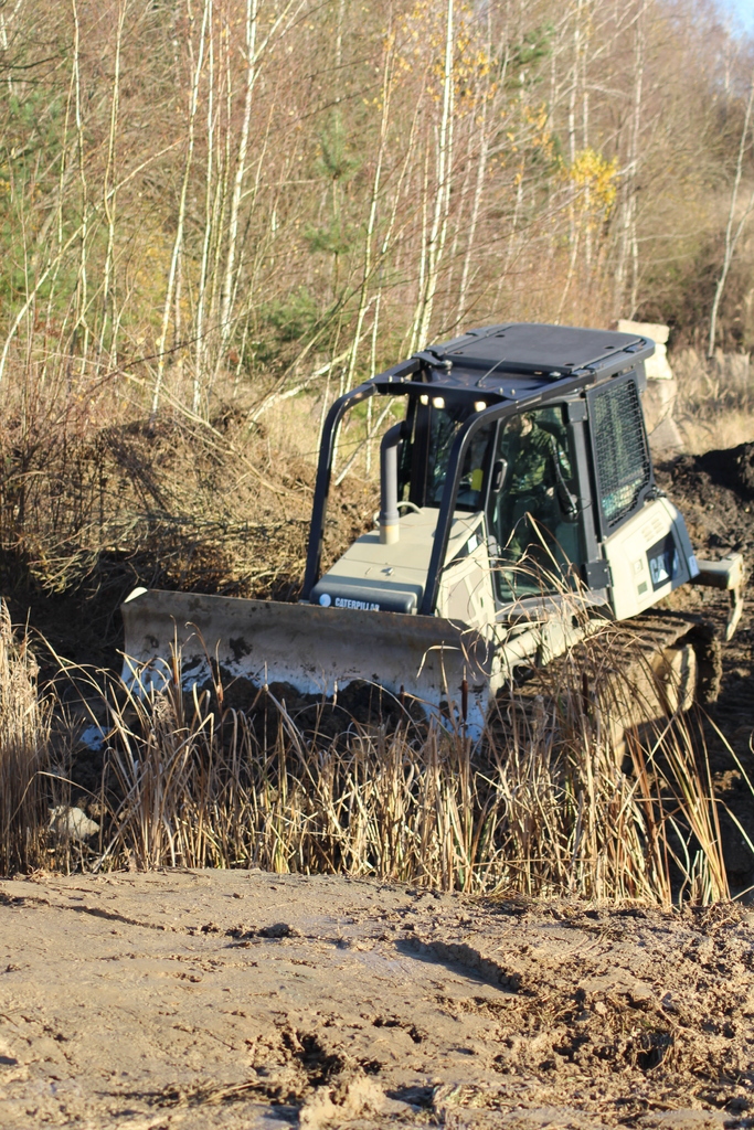 CAT D6K, srovnávání terénu