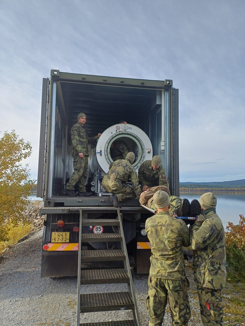 Neobvyklé nálezy nesmí vojenské potápěče překvapit