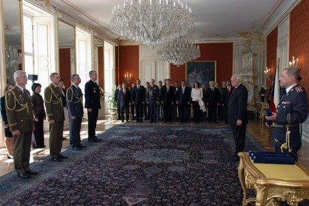 Prezident jmenoval nové generály