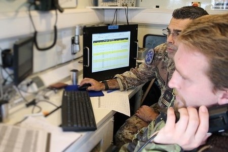 Vzdušné operace v podmínkách elektronického boje