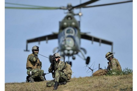 Forward air controllers and Mil Mi-24 at the allied Ramstein Rover 2013 exercise held in September in the Czech Republic