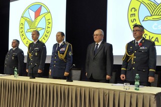 Ze slavnostního shromáždění u příležitosti 100. výročí založení čs. letectva