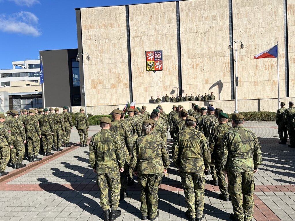 Nástup vojáků cvičení CZECH LION 2025 ve Vyškově. Nastoupené jednotky 
7. mechanizované brigády „Dukelské“ a dalších útvarů, kteří se podílejí na velitelsko-štábním cvičení zaměřeném na plánování a řízení operací vysoké intenzity.
