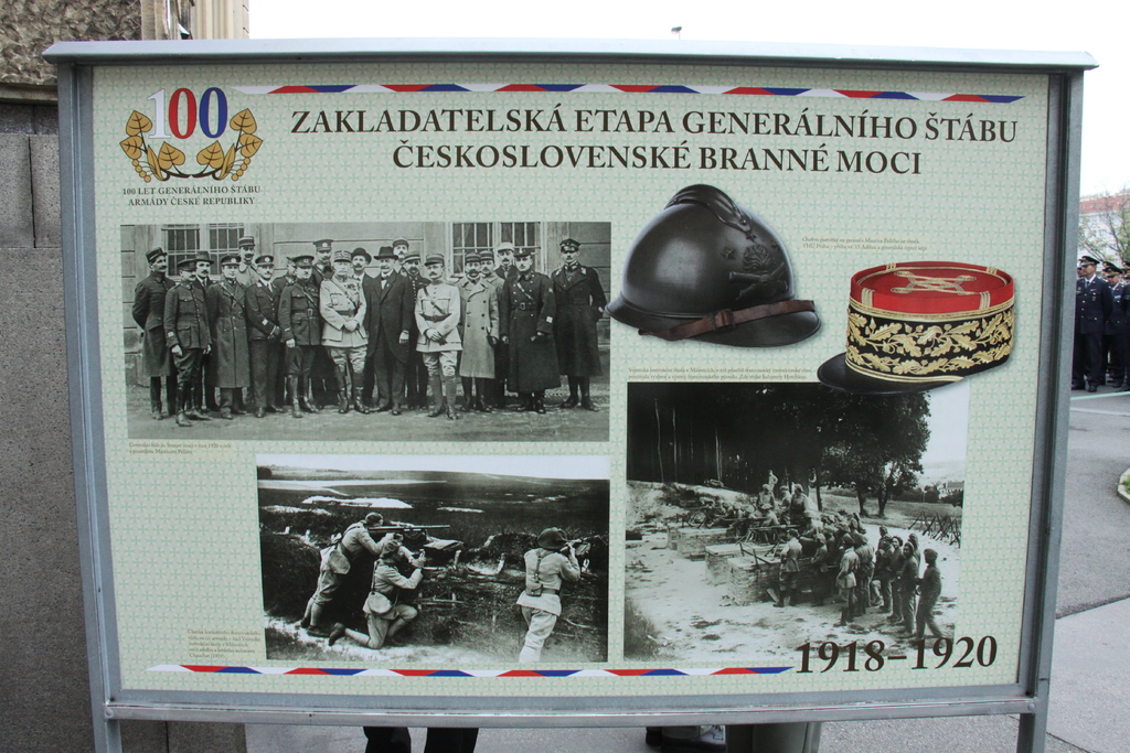V rámci oslav 100. výročí vzniku Generálního štábu byla slavnostně zahájena výstava o historii Generálního štábu
