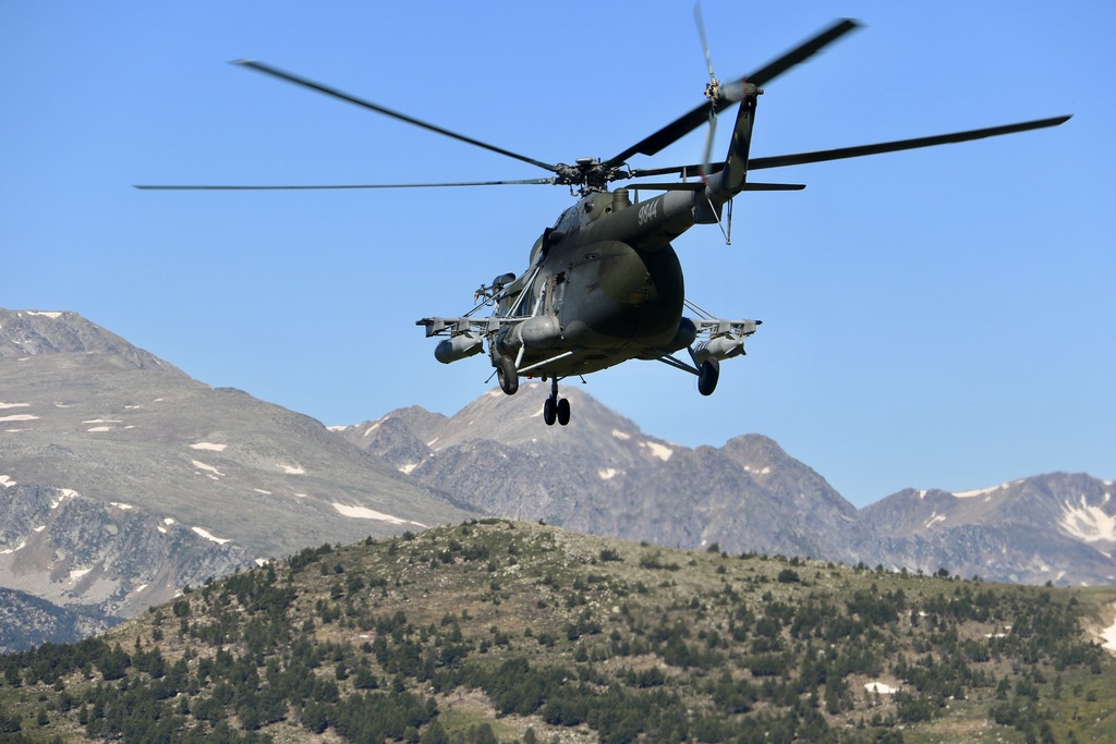 Čeští piloti se zdokonalovali v Pyrenejích 