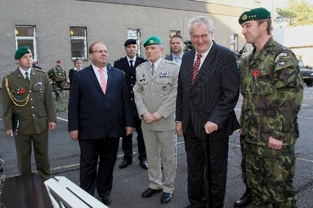 Prezident republiky Miloš Zeman navštívil 53. pluk průzkumu a elektronického boje v Opavě