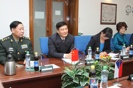 Čínská delegace na návštěvě v České republice