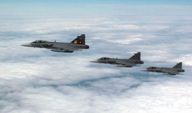  Čáslavská základna vyslala do Španělska 4 letouny JAS-39 Gripen, z toho jeden s polepem „Fiery Tiger“