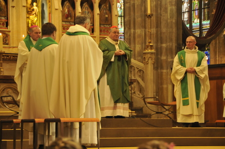  Jeho Eminence Dominik kardinál Duka celebroval mši v katedrále sv. Víta, Václava a Vojtěcha v Praze