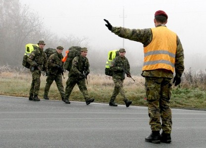 Rodí se nová tradice – pochod československých parašutistů