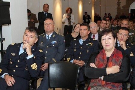 Italský pamětní kříž pro české vojáky