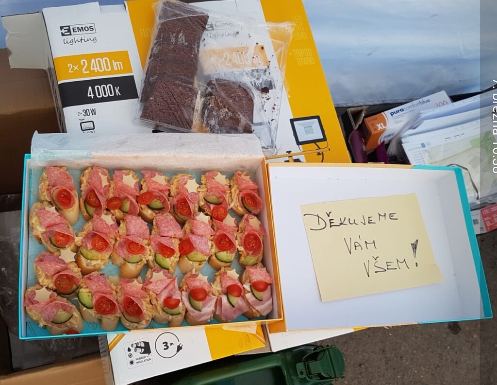  Domácí mini-chlebíčky se vzkazem