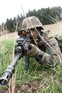  Vojáci po vysazení z BVP-2 procvičovali pěší taktiku
