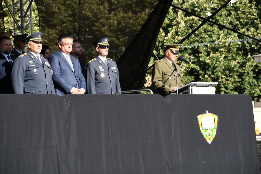 Univerzita obrany vyřadila 256 nových absolventů 