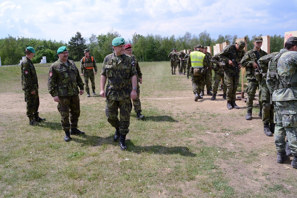 Jiří Baloun navštívil střeleckou přípravu v rámci kurzu základní přípravy