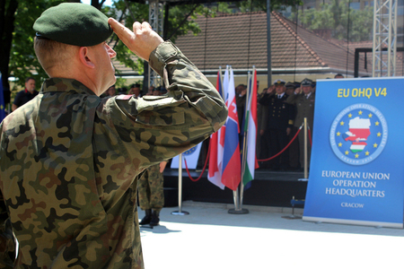 Vojáci zemí V4 ukončili pohotovost a předali štafetu další evropské Battle Group