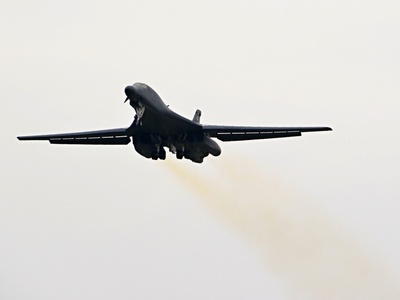 Americký nadzvukový strategický bombardér B-1 Lancer