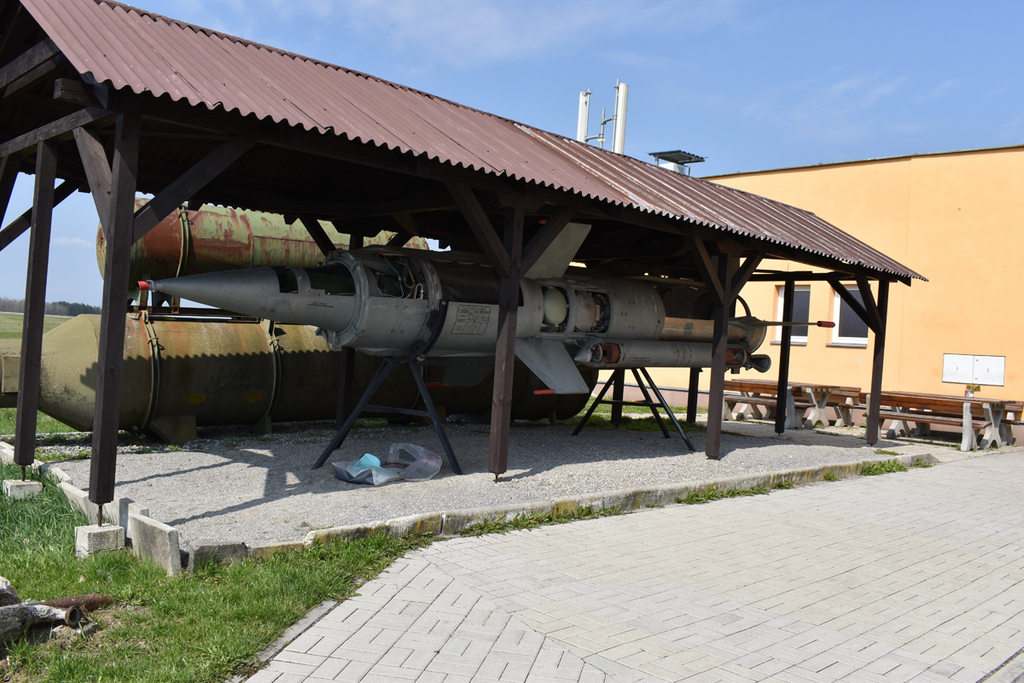 Protiletadlová řízená střela KRUG