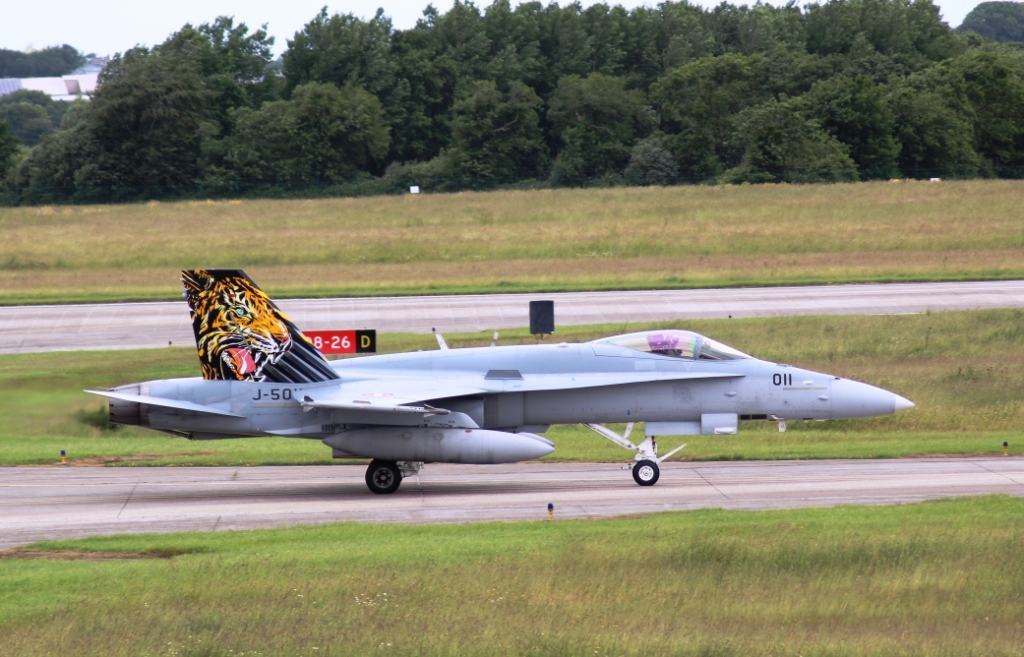  Švýcarský stroj F-18 s tygří kamufláží pro letošní cvičení NATO Tiger Meet 2017