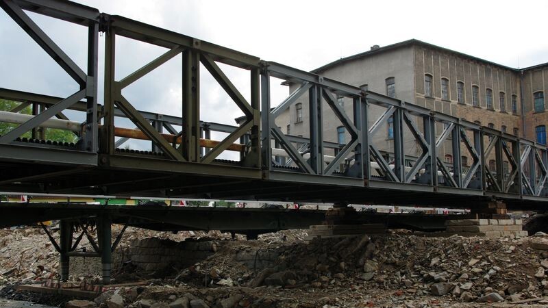 Vyroste do dvou dnů. Připravit výstavbu mostního provizoria ale zabere minimálně týden