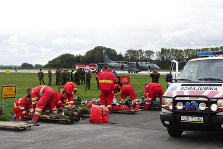 Taktické cvičení „Letecká nehoda na letišti Pardubice 2012“