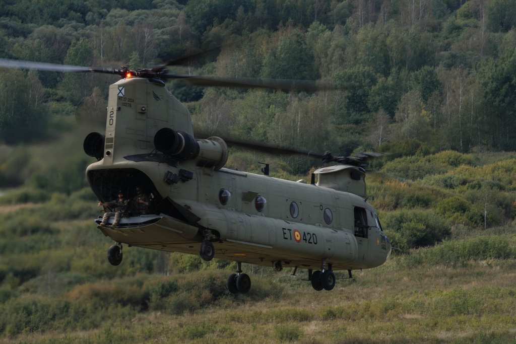 Transportní vrtulník CH-47 Chinook (ESP)
