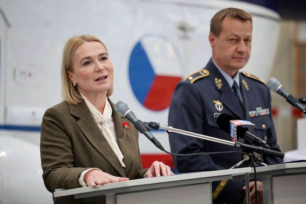 Ve Kbelích se uzavřela éra legendárních vrtulníků Mi-8