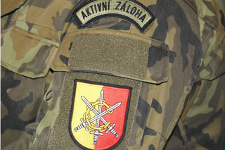 Rotmistr Jozef Jakab slouží u pěší roty AZ při Krajském vojenském velitelství hlavní město Praha