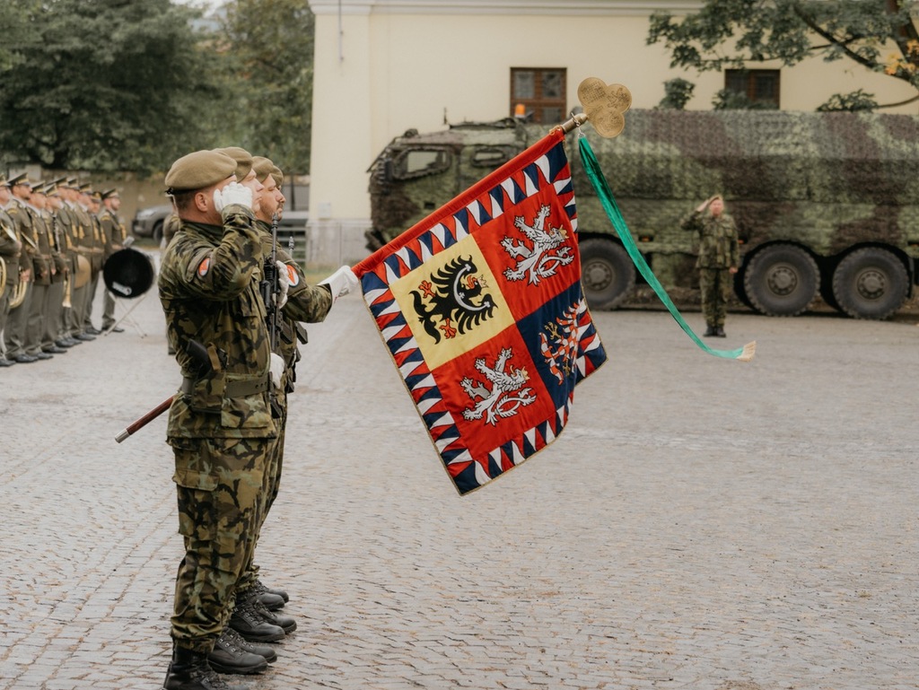 Žehnání bojového praporu 7. mechanizované brigády
