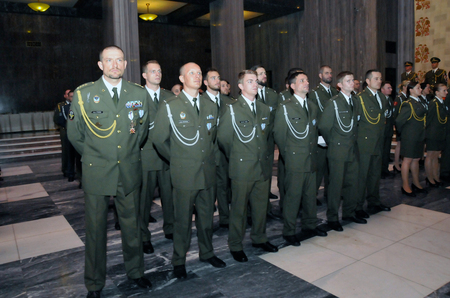 Vyznamenaní vojáci 8. strážní roty AČR ve Slavnostní síni Národního památníku na Vítkově